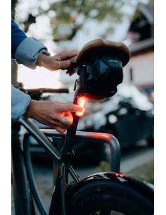 FANALE ZEFAL POST. VISION R20 RICARICAB. USB 2