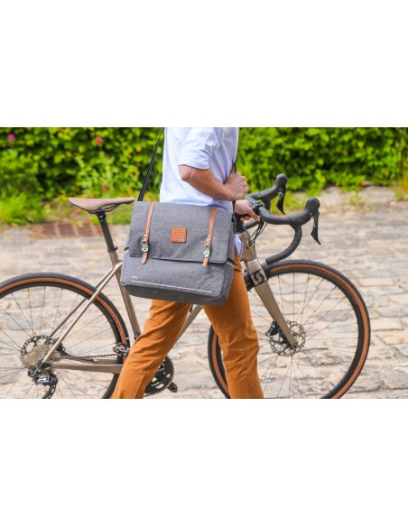 BORSA ZEFAL URBAN MESSENGER 11 L C/ATT AL PORTAPAC