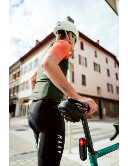 BORSETTA SOTTOSELLA ZEFAL Z ROAD PACK 0.35 L