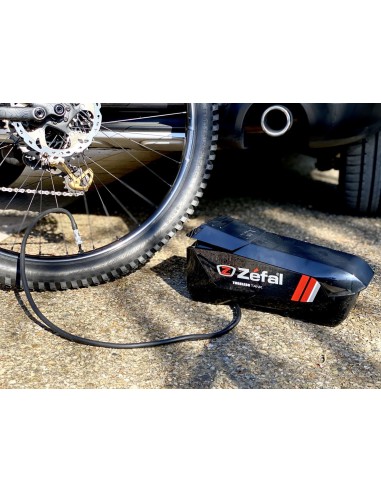 TUBELESS TANK ZEFAL MONTAGGIO COPERTURE TUBELESS