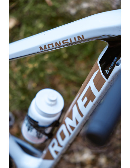 BICI MOUNTIAN BIKE MISURA 29 ROMET MONSUN TELAIO IN CARBONIO GRUPPO SHIMANO DEORE 11V MONOCORONA BICICLETTA MTB FRENI IDRAULICI