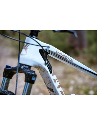 BICI MOUNTIAN BIKE MISURA 29 ROMET MONSUN TELAIO IN CARBONIO GRUPPO SHIMANO DEORE 11V MONOCORONA BICICLETTA MTB FRENI IDRAULICI