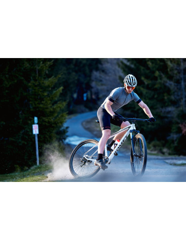 BICI MOUNTIAN BIKE MISURA 29 ROMET MONSUN TELAIO IN CARBONIO GRUPPO SHIMANO DEORE 11V MONOCORONA BICICLETTA MTB FRENI IDRAULICI